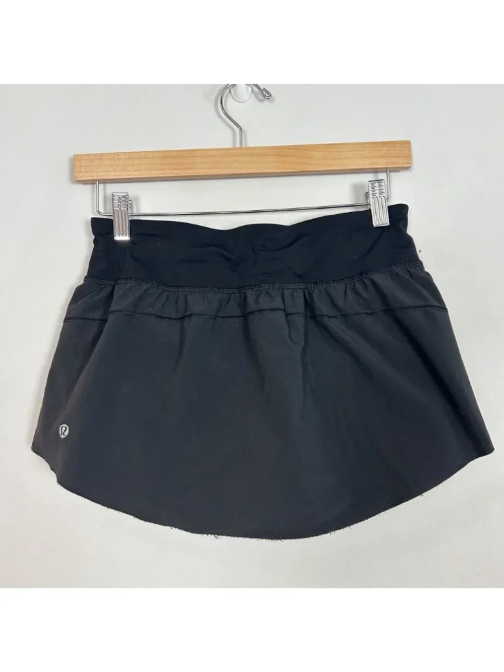 Lululemon Final Lap Skirt Skort Black Size 4 Women's
